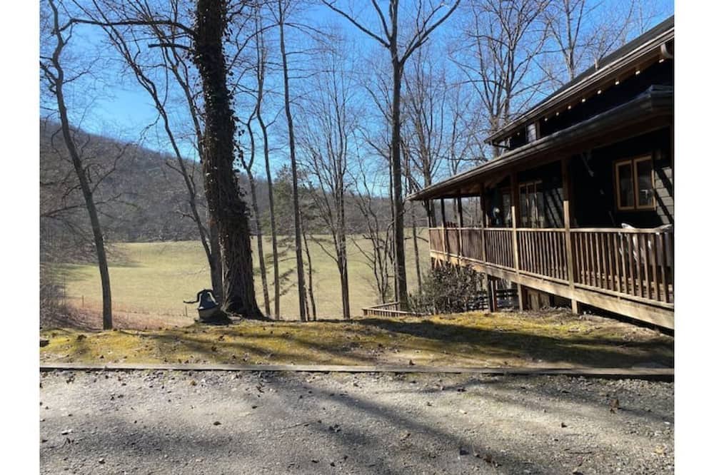 Photo of Outdoor in Warne