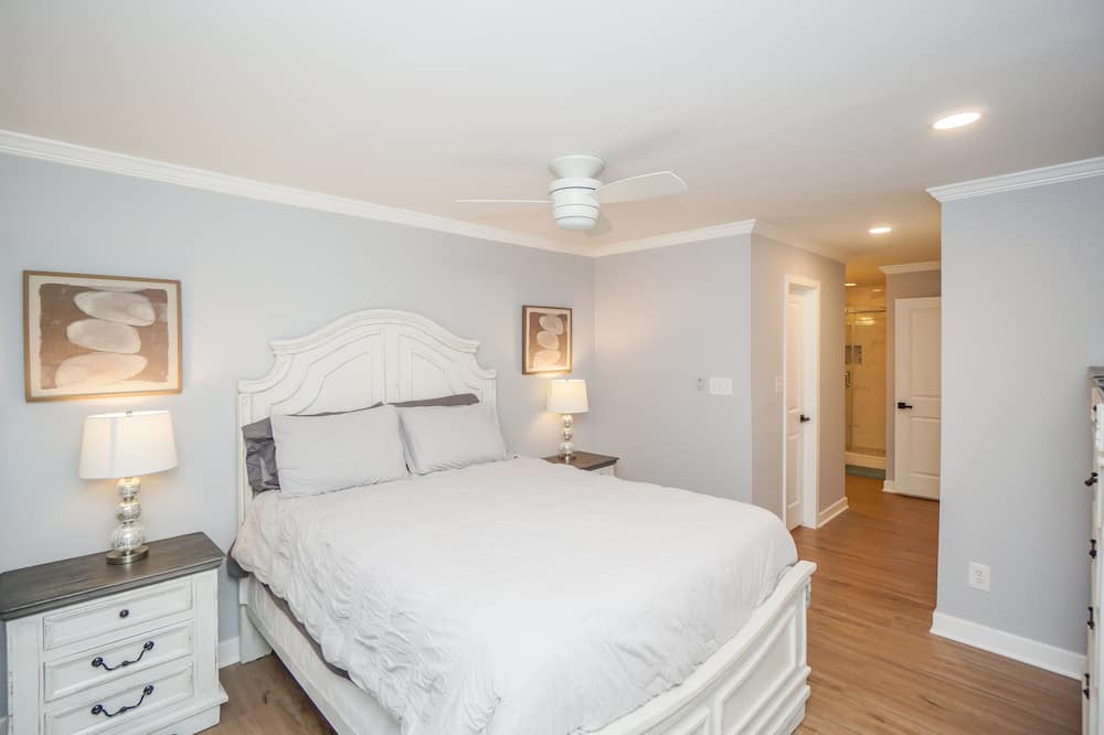 Photo of Bedroom in Sharonbrook