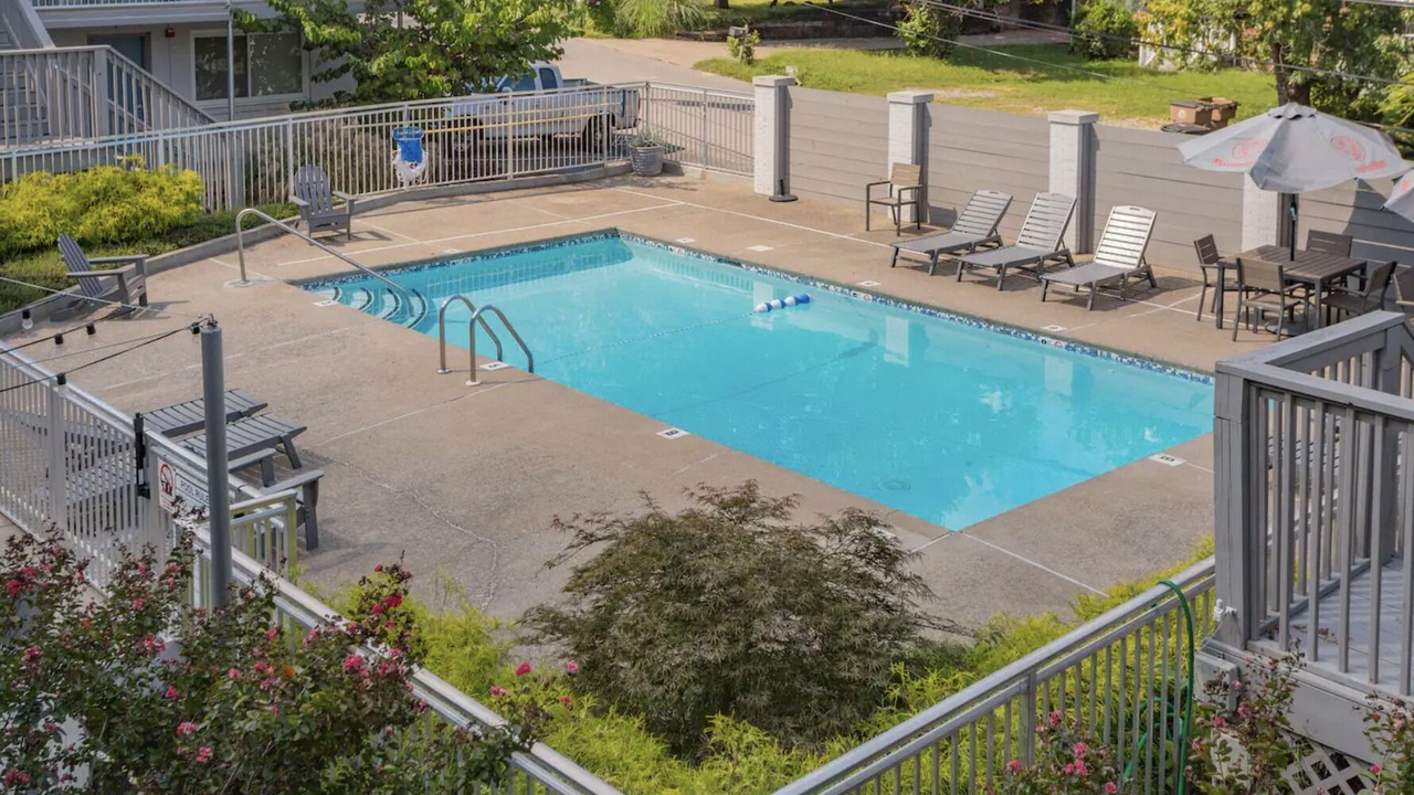 Photo of Outdoor in Melrose