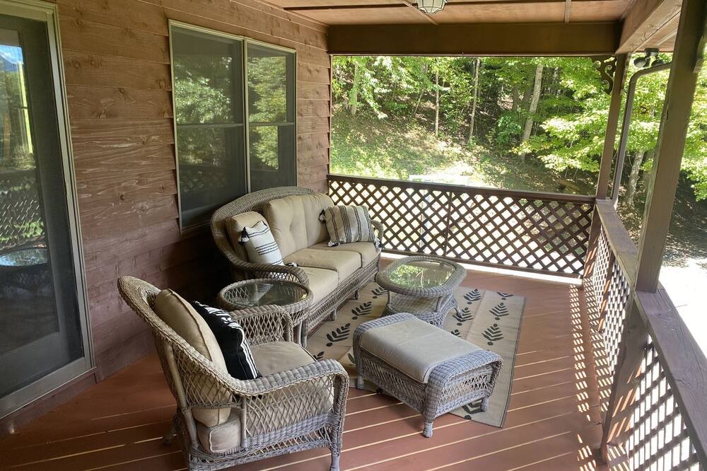 Photo of Outdoor in Warrensville