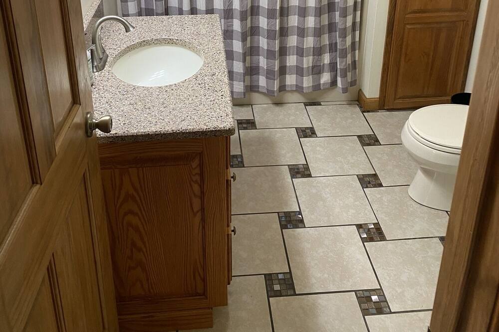 Photo of Bathroom in Warrensville