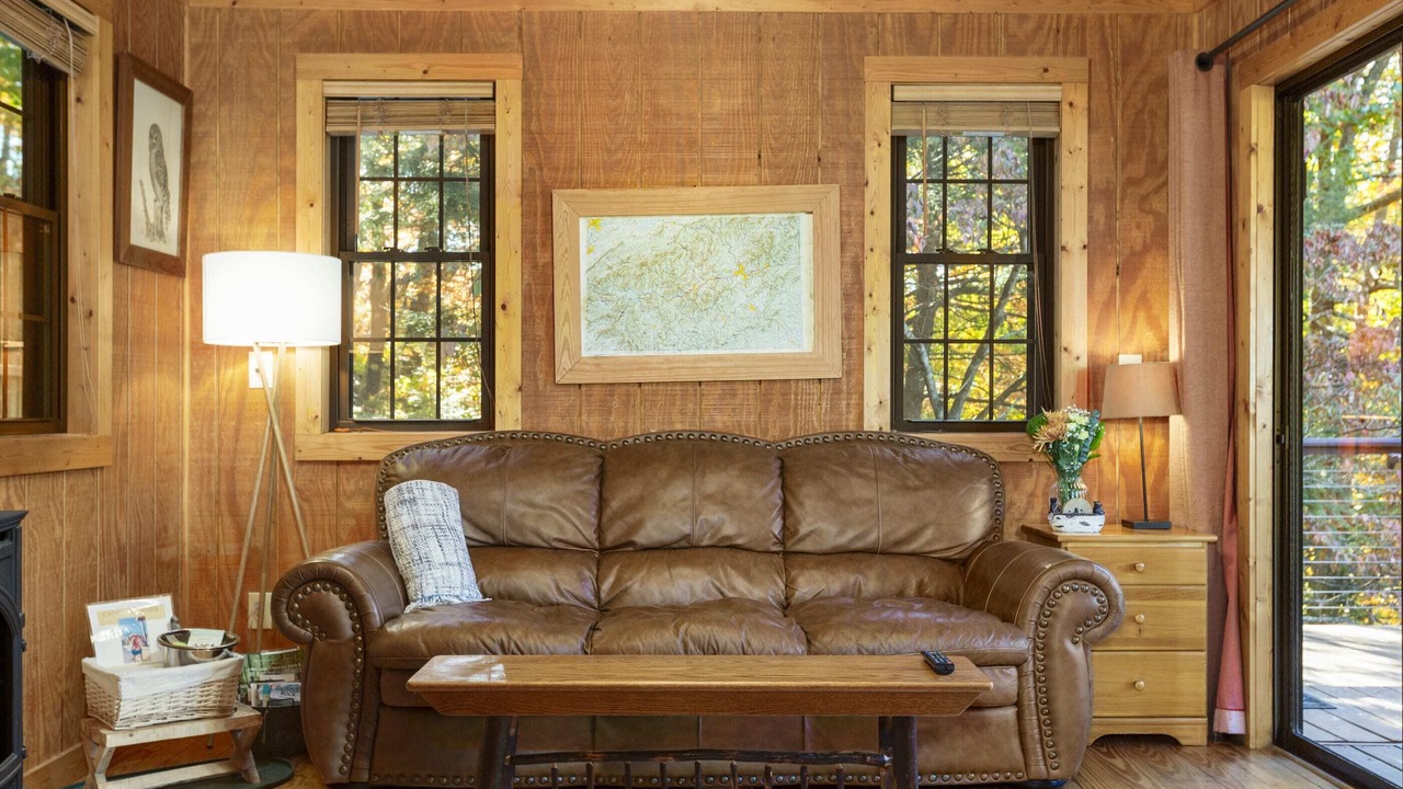 Photo of Livingroom in Chimney Rock