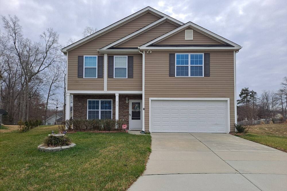 Photo of Outdoor in McLeansville