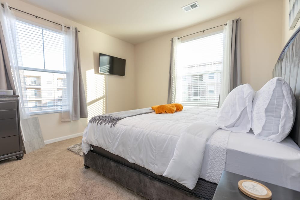 Photo of Bedroom in Waxhaw