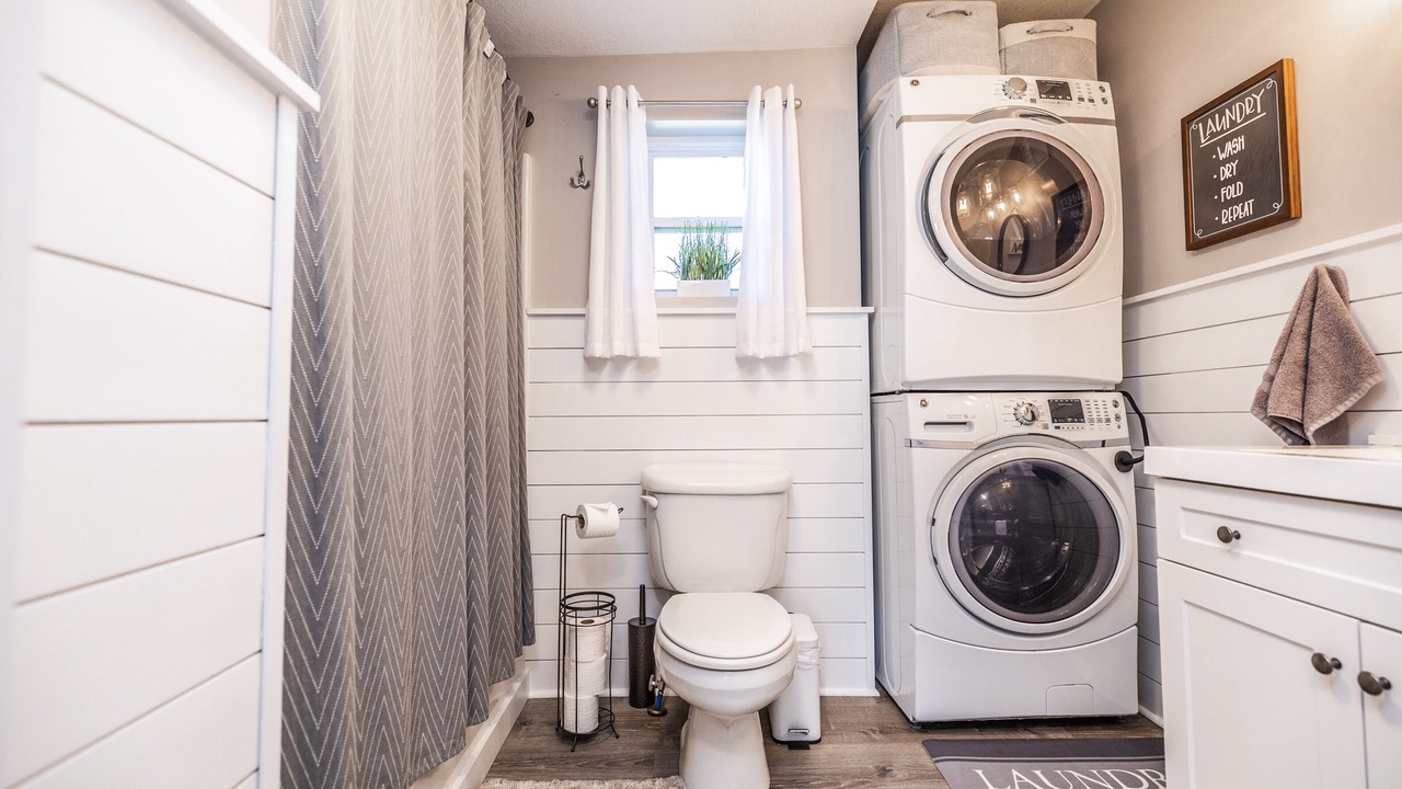 Photo of Bathroom in Balfour