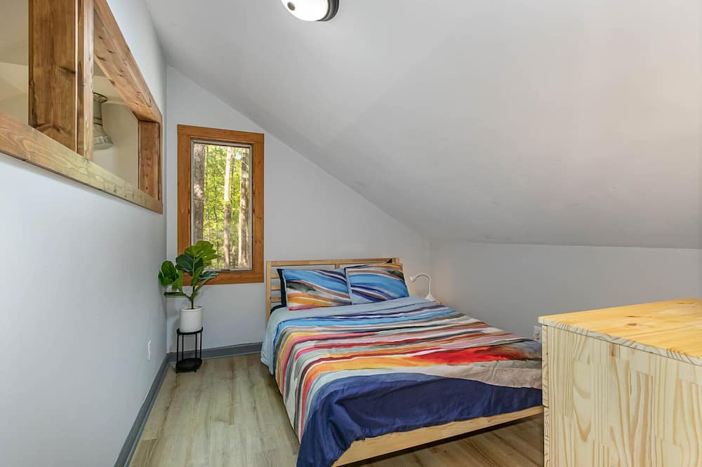 Photo of Bedroom in Pittsboro