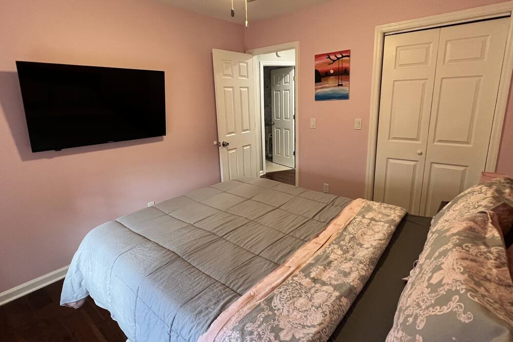 Photo of Bedroom in Winchester