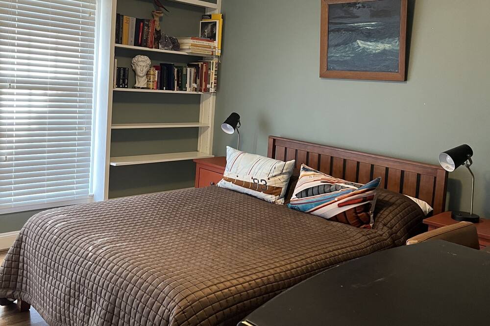 Photo of Bedroom in Winston - Salem