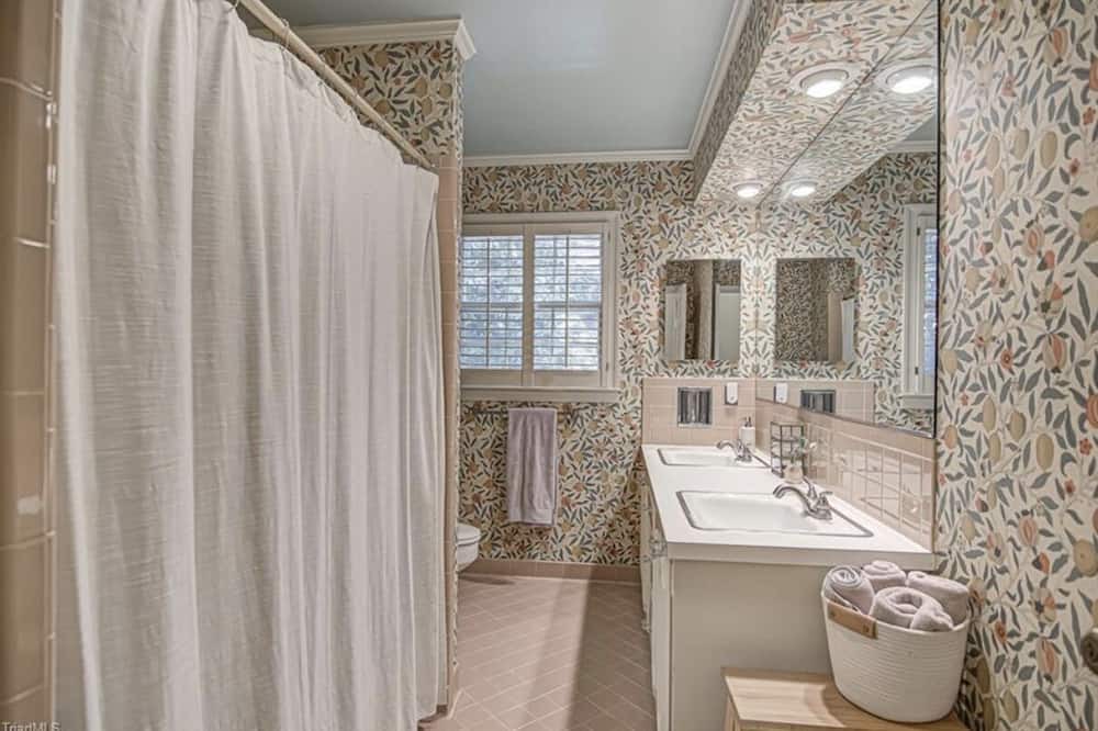 Photo of Bathroom in Winston - Salem