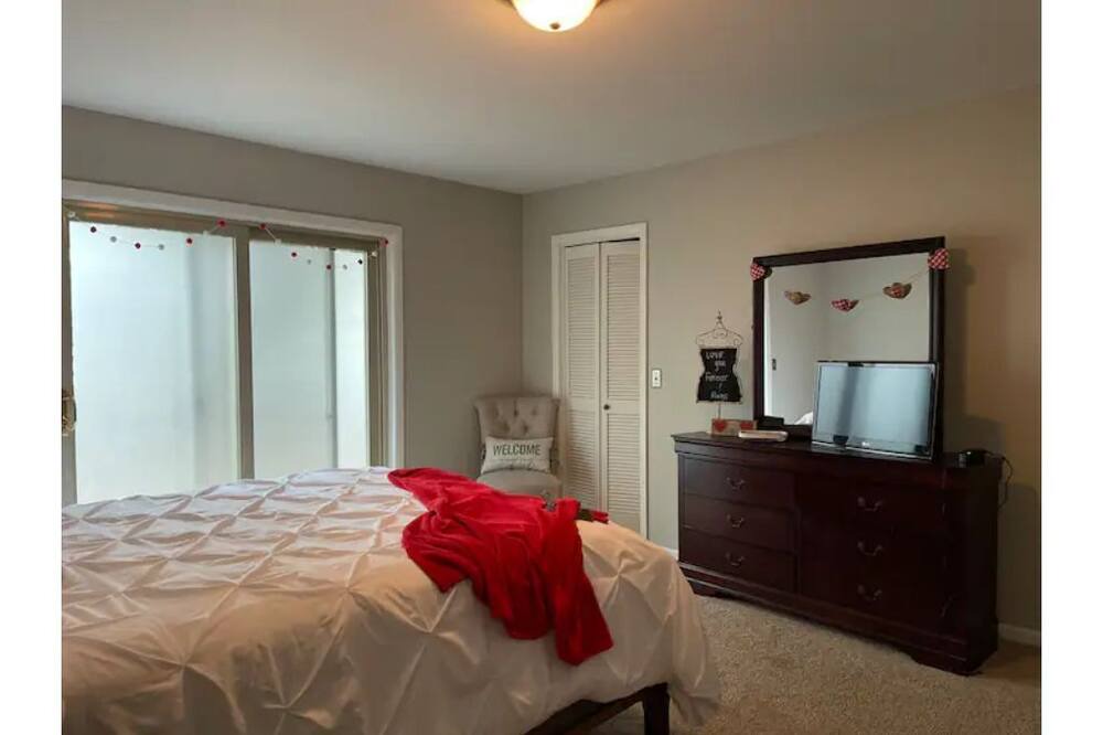 Photo of Bedroom in Goodlettsville
