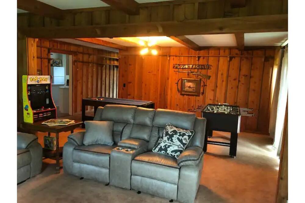 Photo of Livingroom in Goodlettsville