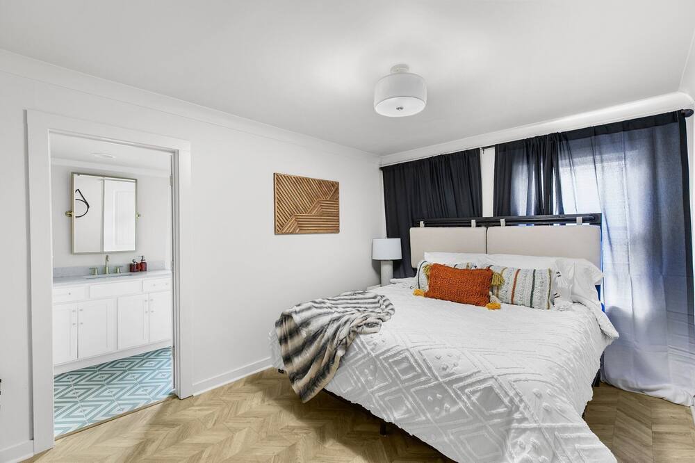 Photo of Bedroom in Glen Iris