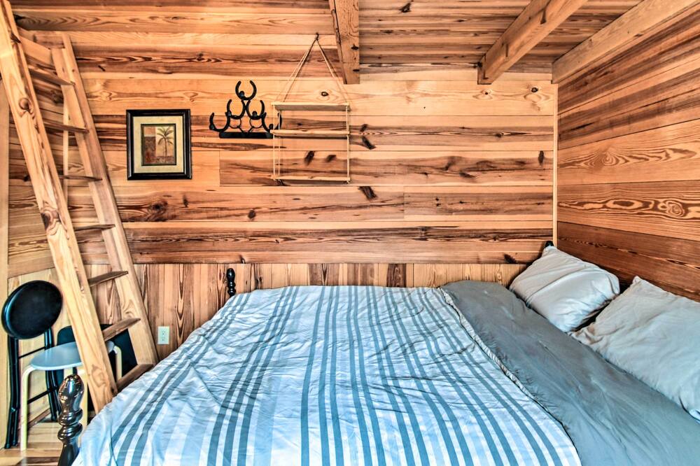 Photo of Bedroom in Silver City