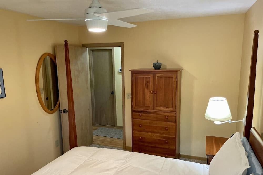 Photo of Bedroom in Bald Head Island