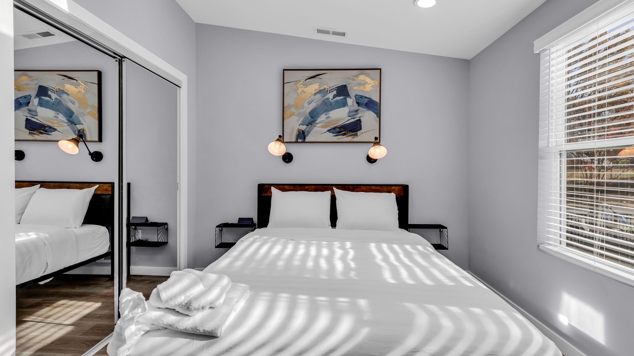 Photo of Bedroom in Villa Heights