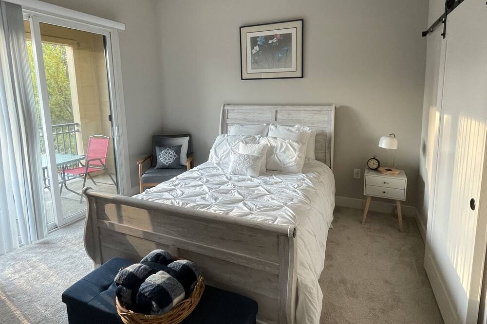 Photo of Bedroom in Downtown