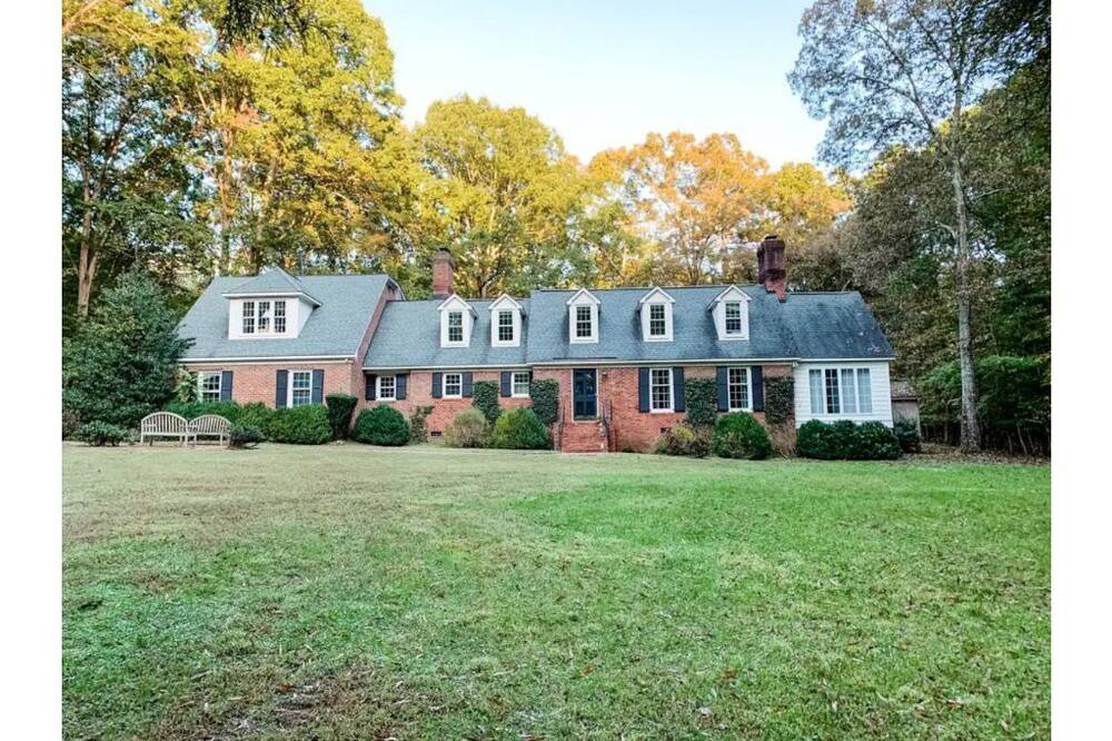 Photo of Outdoor in Matthews