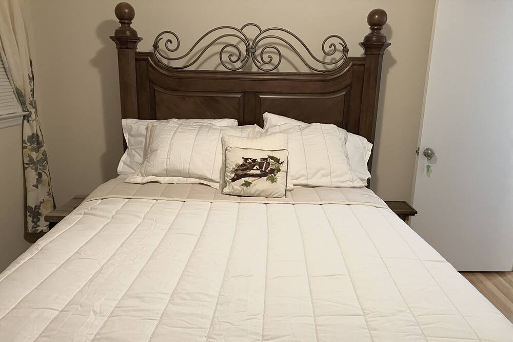 Photo of Bedroom in Fayetteville