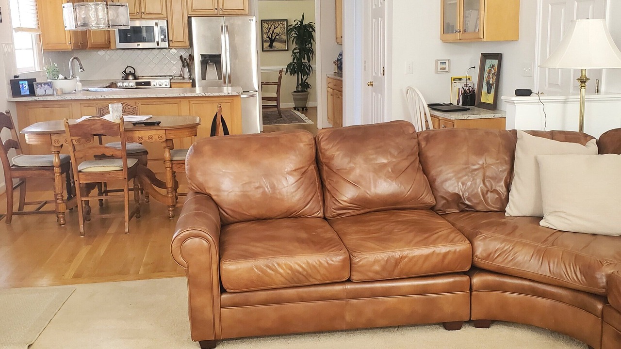 Photo of Livingroom in Jamestown