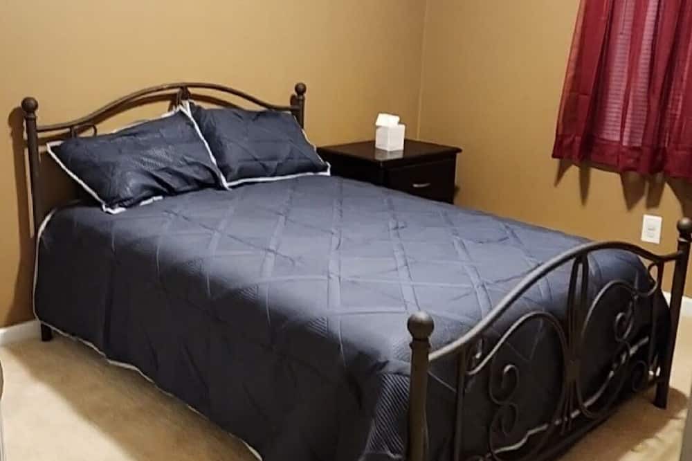 Photo of Bedroom in Richlands
