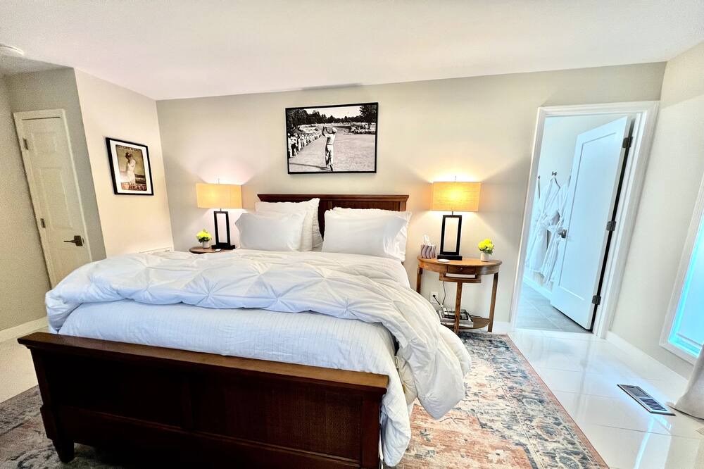 Photo of Bedroom in Pinehurst