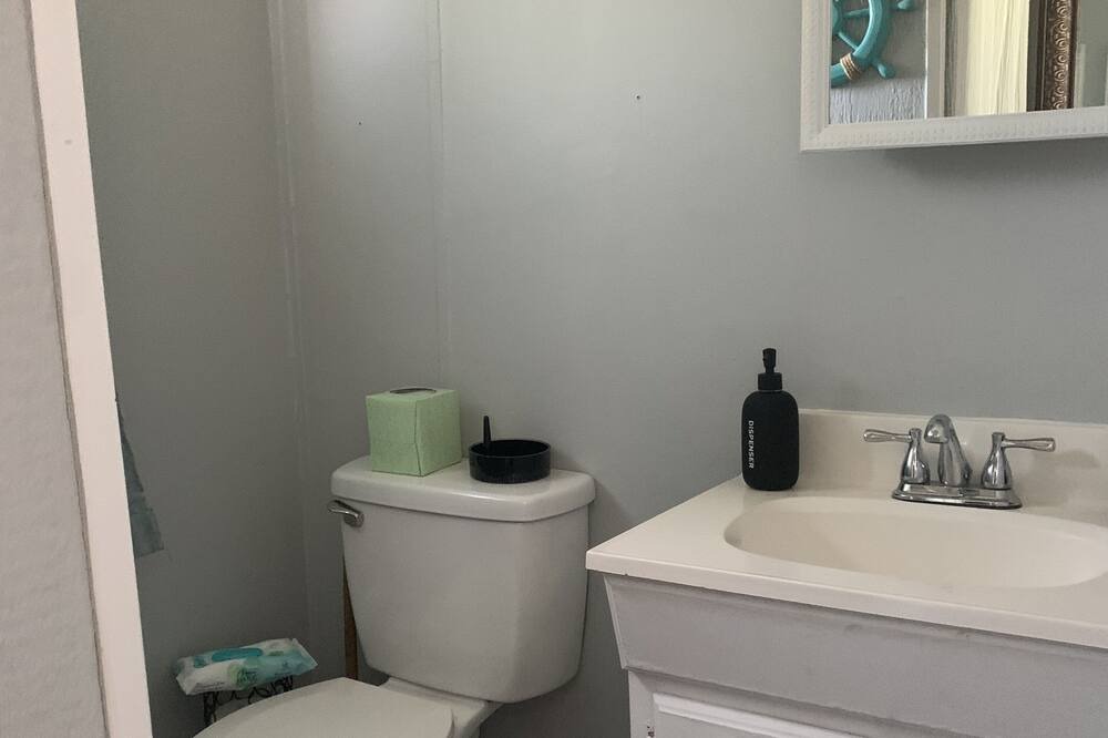 Photo of Bathroom in Snow Hill