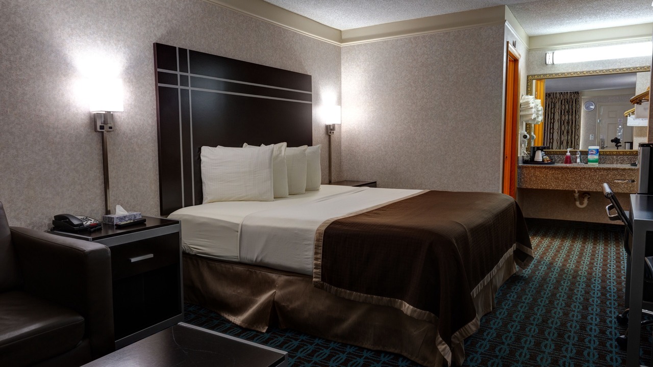 Photo of Bedroom in Cape Fear
