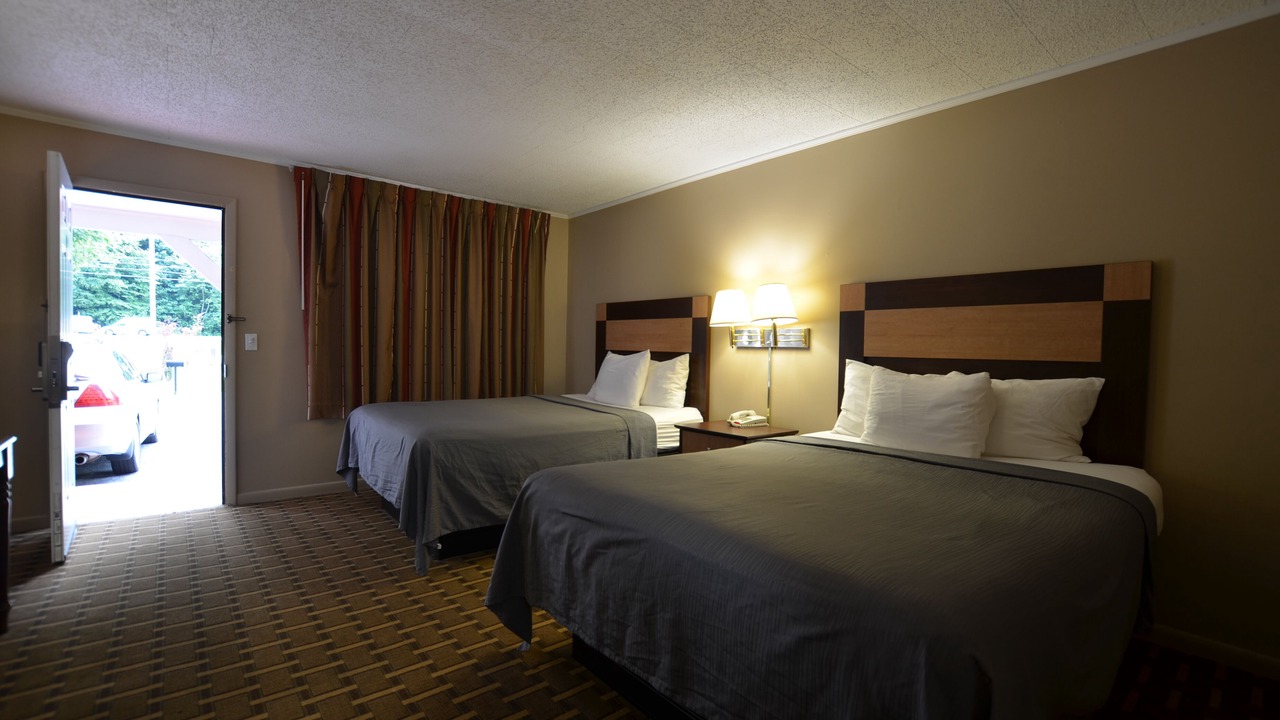 Photo of Bedroom in Maggie Valley