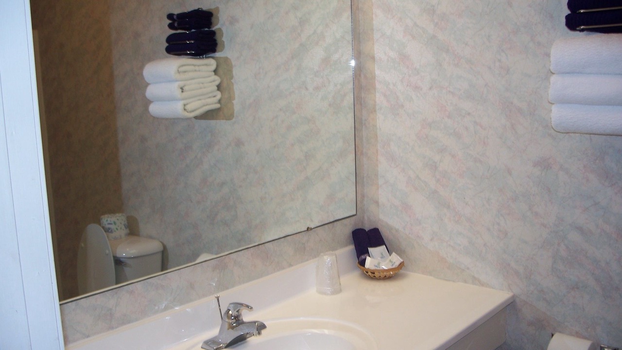 Photo of Bathroom in Maggie Valley