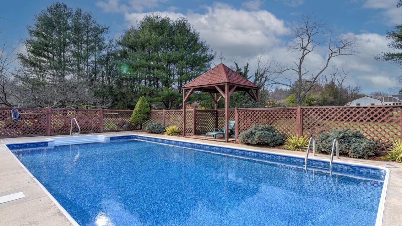 Photo of Outdoor in Fletcher
