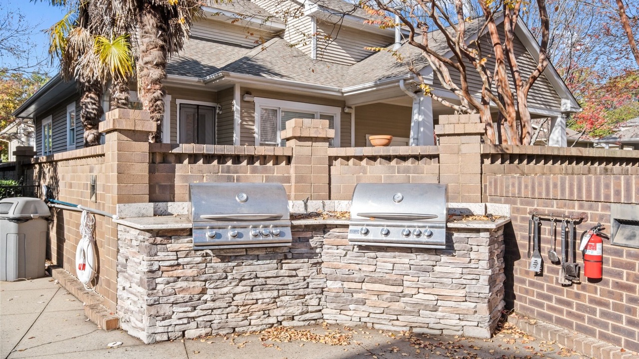 Photo of Outdoor in Dilworth