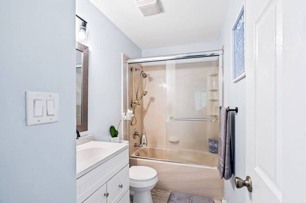 Photo of Bathroom in Northeast Raleigh