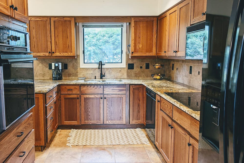 Photo of Kitchen in Kenmure