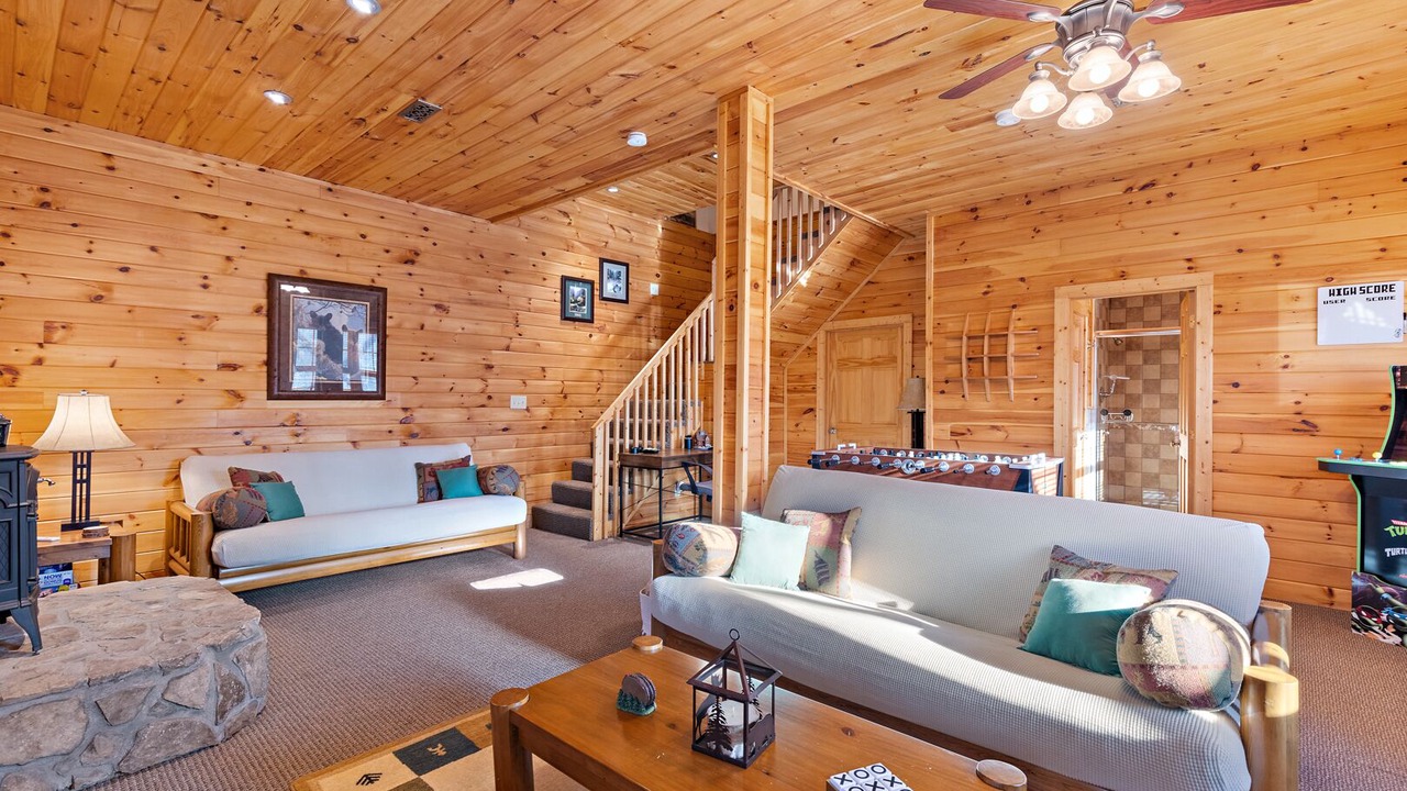 Photo of Livingroom in North Fork Township