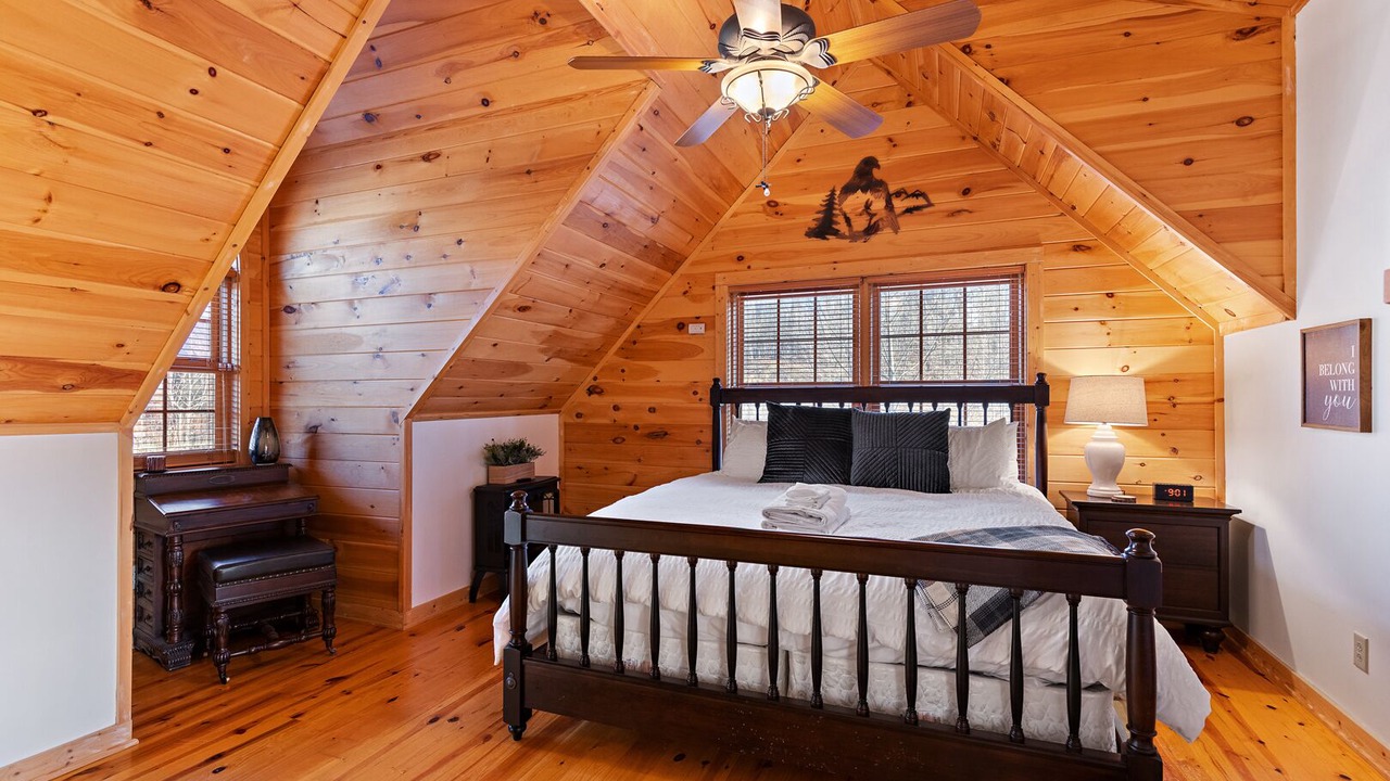 Photo of Bedroom in North Fork Township