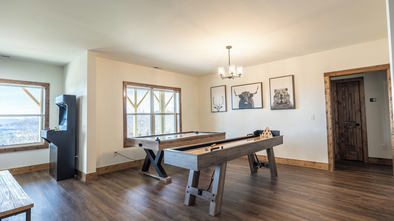 Photo of Bedroom in Hendersonville