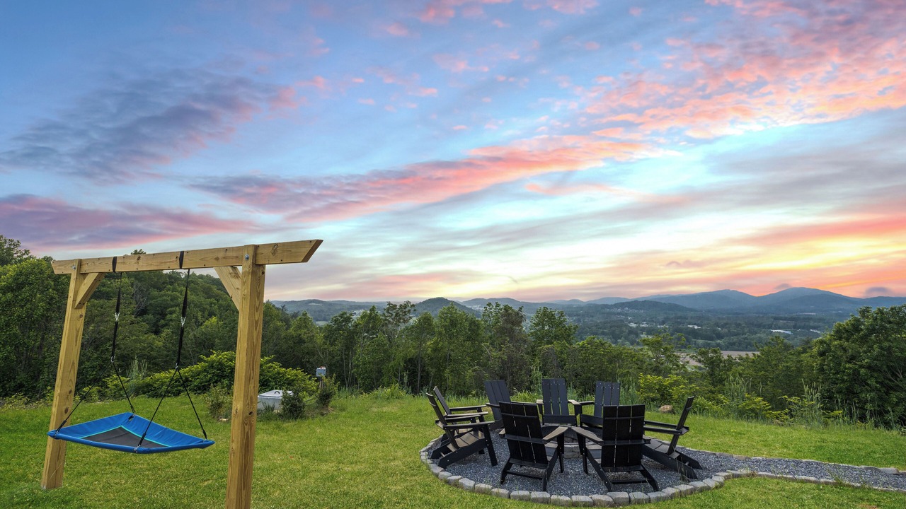 Photo of Outdoor in Hendersonville