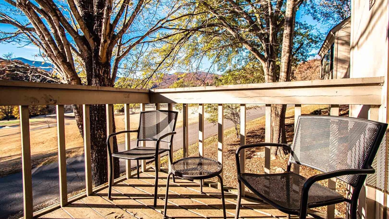 Photo of Patio Balcony in Lake Lure