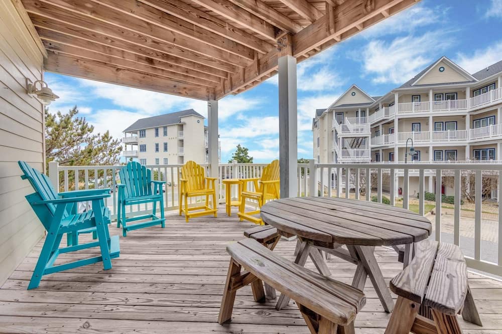 Photo of Others in Hatteras