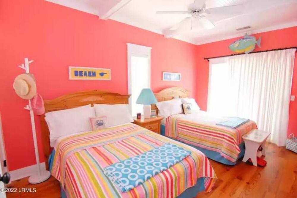Photo of Bedroom in Bonito Boathouses