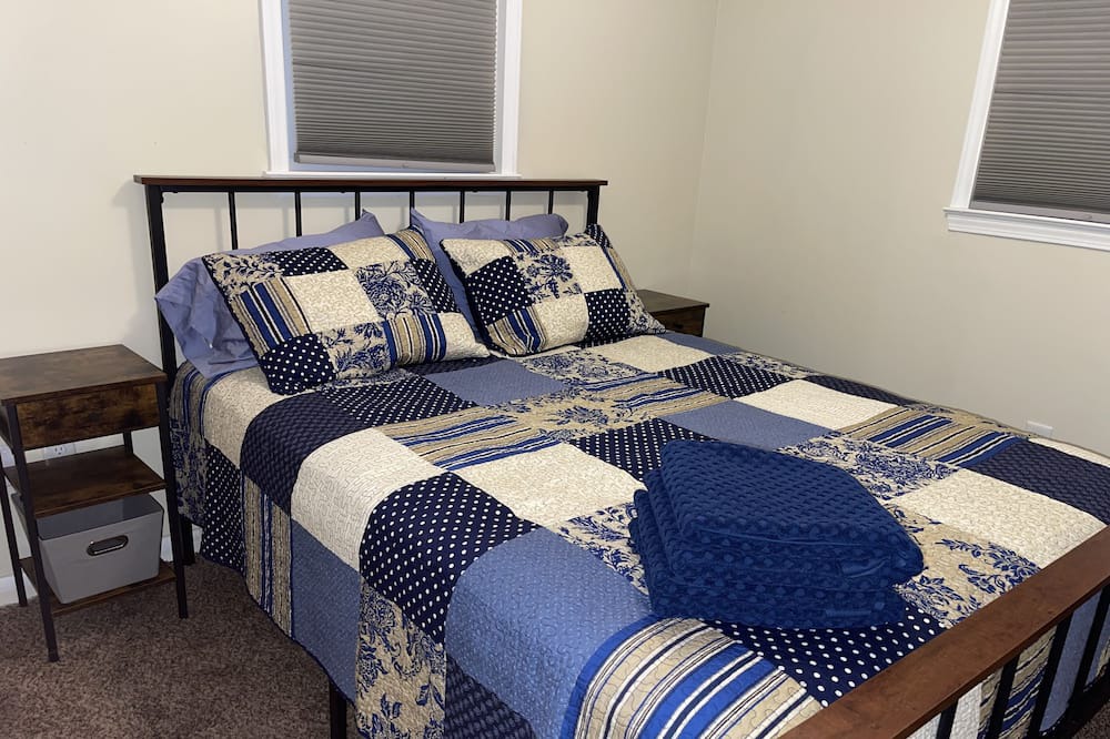 Photo of Bedroom in Asbury