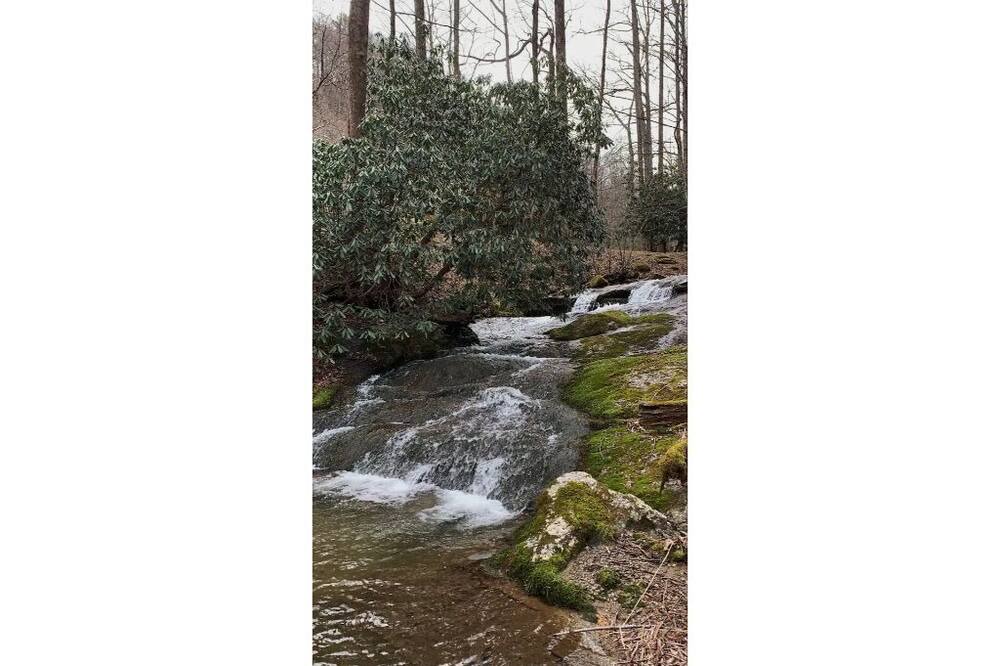 Photo of Outdoor in Apple Ridge