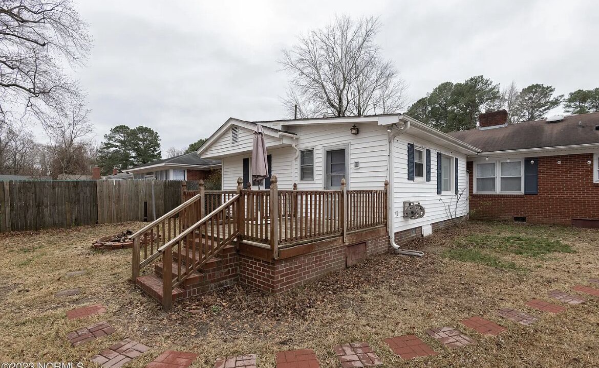 Photo of Outdoor in Greenville