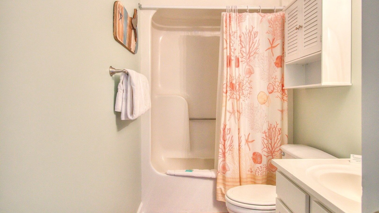 Photo of Bathroom in Wilmington Beach