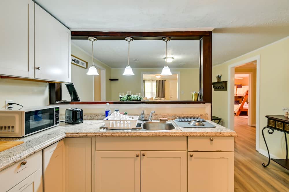 Photo of Kitchen in South View
