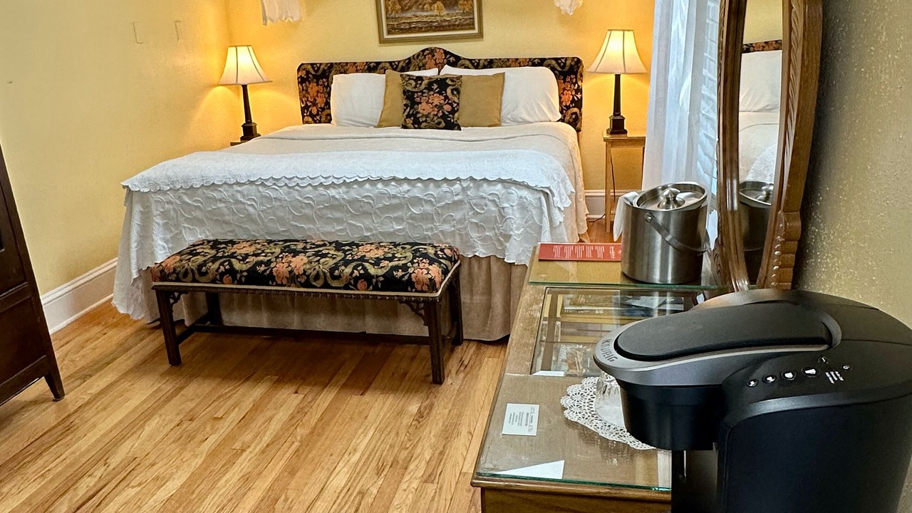 Photo of Bedroom in Black Mountain