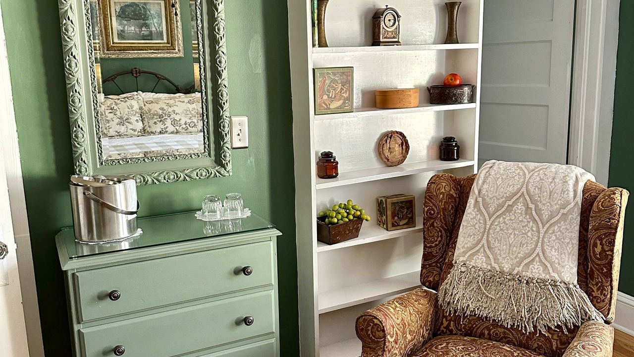 Photo of Bedroom in Black Mountain