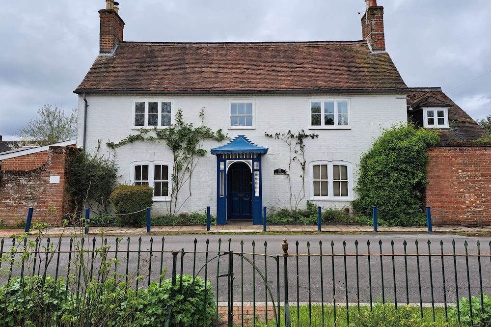 Photo of Outdoor in Botley