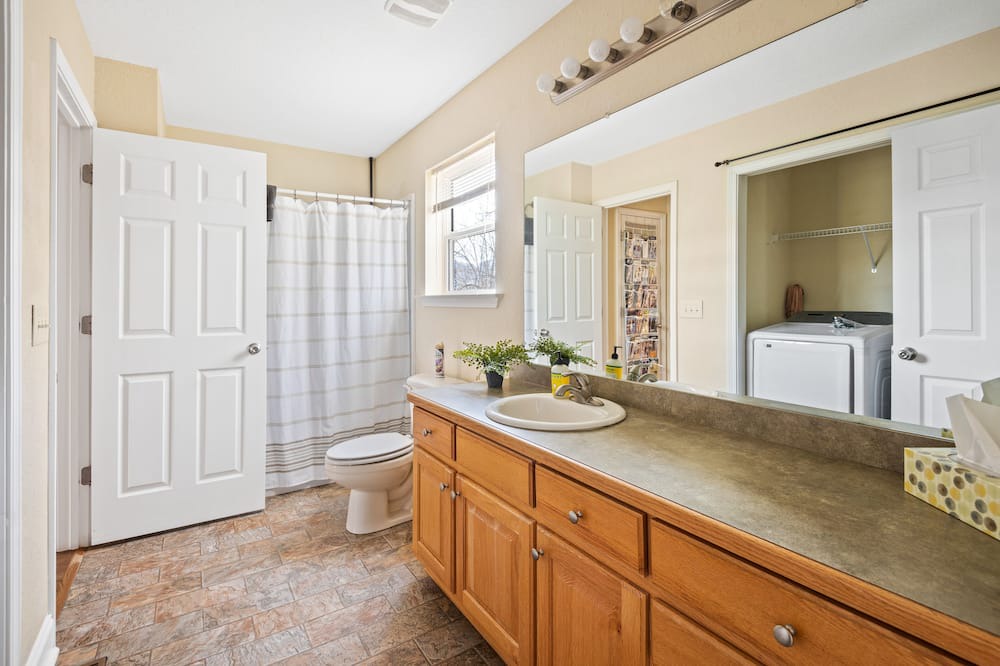 Photo of Bathroom in Bryson City
