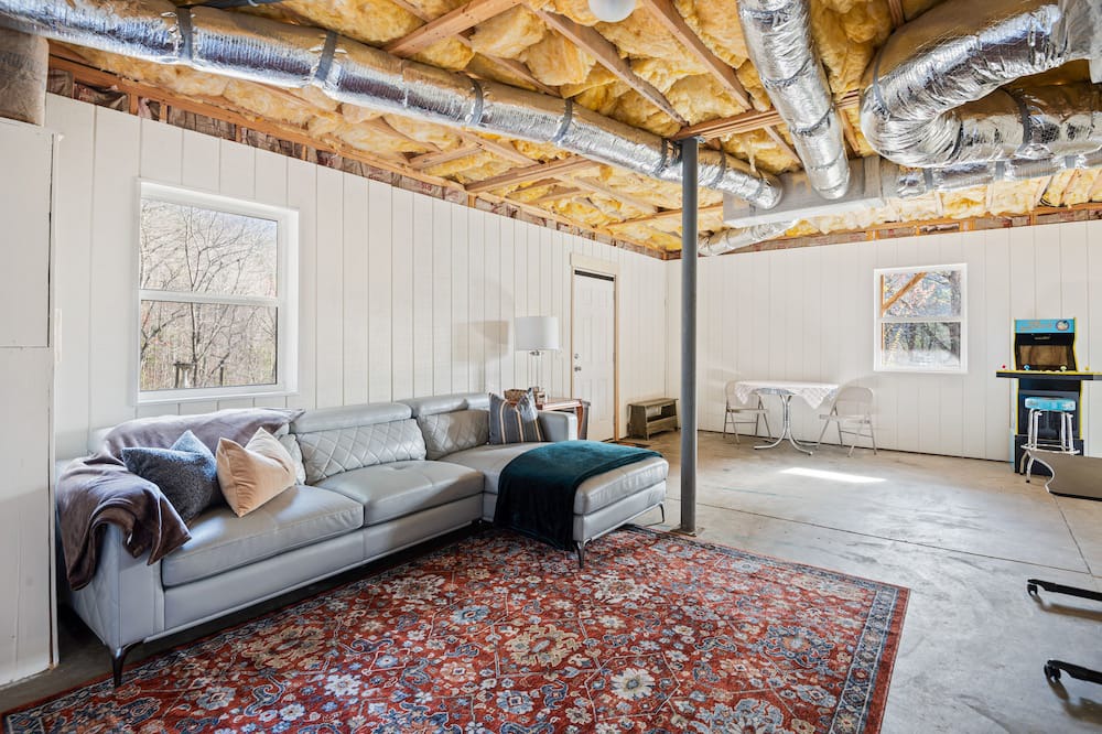 Photo of Livingroom in Bryson City